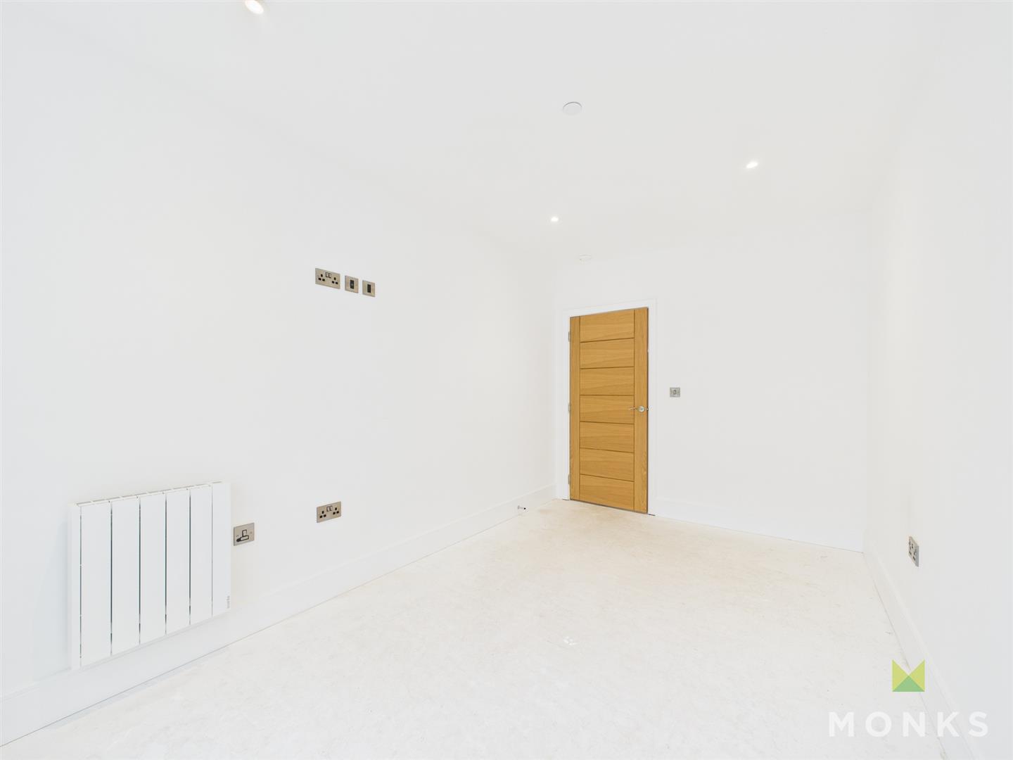 16 Old Coleham Court, Shrewsbury, SY3 7BS For Sale